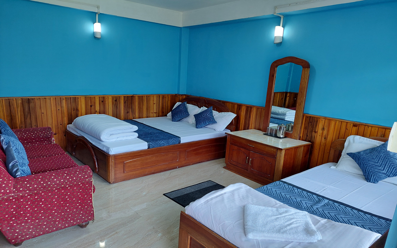 Luxury Triple Sharing Room